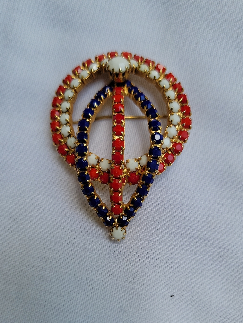 Vintage Gold-Tone Red White Blue Crystal Brooch Patriotic